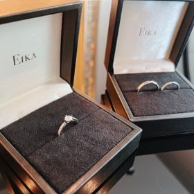 【EIKA(エイカ)の口コミ】 エイカさんはプロポーズの際にストーンandバラでお渡しできるのでデザイン…