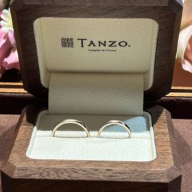 【TANZO.(鍛造指輪)の口コミ】 鍛造なので形が崩れにくく、丈夫で何年でも使い続けられる。
色のバリエー…