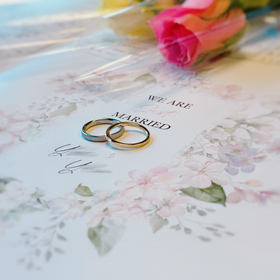 【TOMOE(トモエ)の口コミ】 【見た目】◎ : 一目惚れです！
幾重にも重なった絹糸のような側面のデザイ…