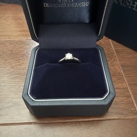 【銀座ダイヤモンドシライシの口コミ】 ダイヤは彼氏が購入してくれ、土台となるリングを自分で選びました。沢山…