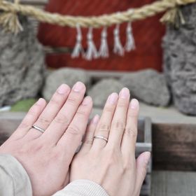 【ラザール ダイヤモンド(LAZARE DIAMOND)の口コミ】 細い指の私と、しっかり太めな指の旦那。そんな私たちにぴったり合うペア…