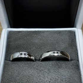 【エルメス(HERMES)の口コミ】 シンプルでありながらもＨのロゴでブランドの存在感が出されていてとても…