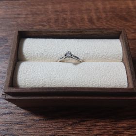 【PORTADA(ポルターダ)の口コミ】 どんなデザインが良いか迷っていましたが、最終的にシンプルなのが良いと…