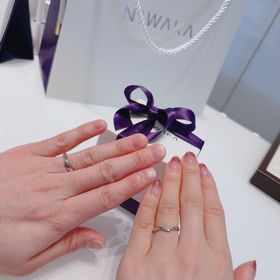 【俄(にわか)の口コミ】 俄　初桜　（ういざくら）
桜の花びらとそれを支える幹を意味している指輪…