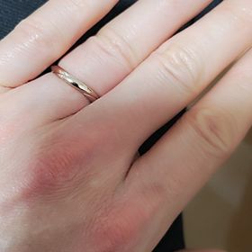 【アイプリモ(I-PRIMO)の口コミ】 シンプルで良い！手に馴染んで長く着けていられる。指の形に合うのが気に…