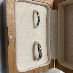 【atelier ST, CAT(アトリエ エスティーキャット)の口コミ】 普段からシルバー系のアクセサリーをよく身につけているため、肌なじみの…