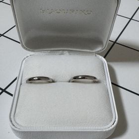 【BONDS(ボンズ)の口コミ】 ピンクゴールドとプラチナの2層になっており、輝きを放っております。私達…