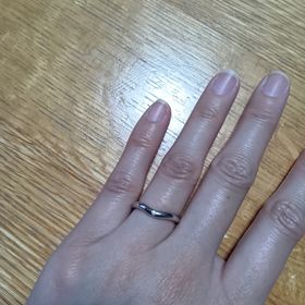 【ティファニー(Tiffany & Co.)の口コミ】 皆が知っているブランドで安心できる
シンプルかつシックなデザインである…