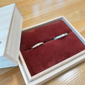 【ichi(イチ)の口コミ】 どこか和を感じるような、個性的でそれでいて普段使いしやすいデザインが…