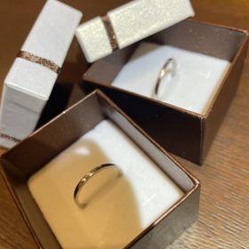 【COCORON(ココロン)】の口コミ 特にこだわりは無く、お互いに基本指輪をしない環境でお金もそんなにかけた...