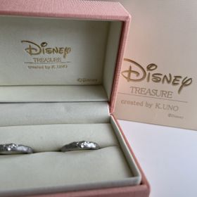 【ケイウノ ブライダル(K.UNO BRIDAL)の口コミ】 アラジンに出てくる、ジーニーの結婚指輪にしました。
指輪のコンセプトに…