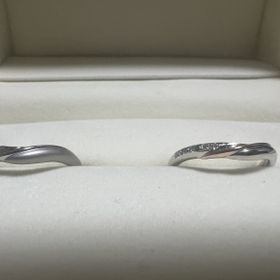 【ケイウノ ブライダル(K.UNO BRIDAL)の口コミ】 ルミナーレのデザインをもとにそれぞれ自分のこだわりをいくつも言ったに…