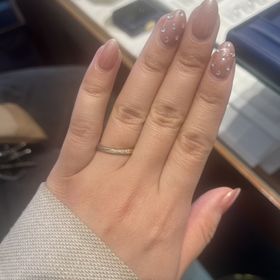 【銀座ダイヤモンドシライシの口コミ】 ゴールドとプラチナのコンビで非常にきらびやかです。
コンビを探しており…