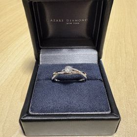 【ラザール ダイヤモンド(LAZARE DIAMOND)の口コミ】 流線形の中にもダイヤが散りばめられているスイートアイヴィにしました。…