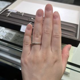 【アイプリモ(I-PRIMO)の口コミ】 指輪の種類が豊富でリーズナブルな印象がありました。その中でもヘラクレ…