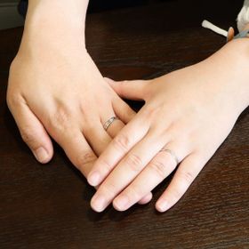 【LEGAN(レガン)の口コミ】 指輪はペアではなく、それぞれが好きな形を選びました。
私の指輪のピンク…