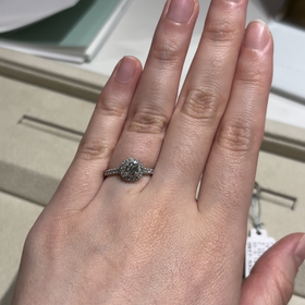 【和光ブライダルブティックギンザ】の口コミ せっかく買ってもらう指輪なので、以下のポイントを重視して探していました...