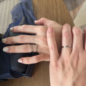 【銀座ダイヤモンドシライシの口コミ】 たくさんのデザインの中からお互いに納得できるものを選ぶことができて、…