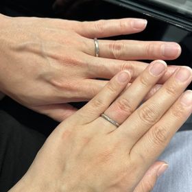 【TRECENTI(トレセンテ)の口コミ】 デザインがスッキリしていていつはめても、どんな服装にも合わせられるデ…