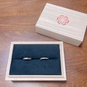 【出雲結(いずもゆい)の口コミ】 職人の手作りで唯一無二のところが気に入ってます。結婚指輪を買い、ダイ…