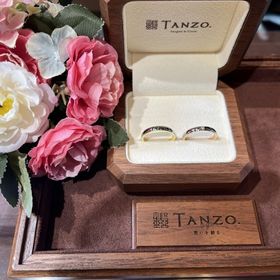 【TANZO.(鍛造指輪)の口コミ】 鍛造製法で作られており、とても艷やかでキレイです。
他にはないデザイン…