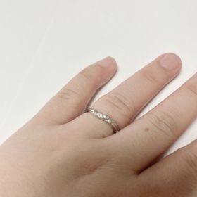 【ケイウノ ブライダル(K.UNO BRIDAL)の口コミ】 可愛いよりシンプルでさりげないデザインでディズニー知ってる人からした…