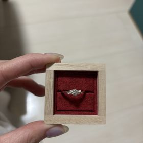 【出雲結(いずもゆい)の口コミ】 プロポーズで縁結の婚約指輪をいただきました。
後日出雲結の店舗に伺い同…