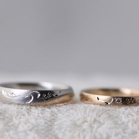 【atelier Kiona(アトリエキオナ)の口コミ】 ハワイアンジュエリー風にデザインしてもらいました。お互いリングの素材…