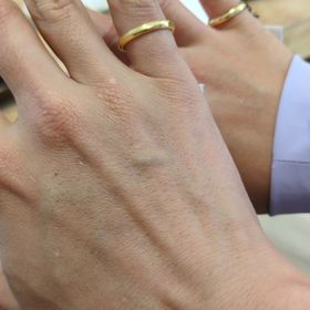 【出雲結(いずもゆい)の口コミ】 指輪のデザインはシンプルでその名前の通りなイメージを想像しやすく。　…