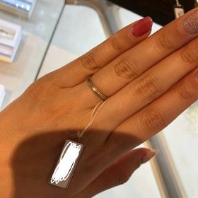 【ENUOVE(イノーヴェ)の口コミ】 上下がゴールドのコンビネーションリングを探していたので、デザインはぴ…