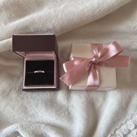 【アイプリモ(I-PRIMO)の口コミ】 婚約指輪はハーフエタニティがいいというわたしの思いを汲んで彼が選んで…