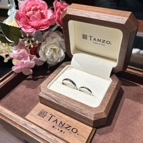 【TANZO.(鍛造指輪)の口コミ】 デザインを自分たちで決められるブランドではありますが、紆余曲折を経て…