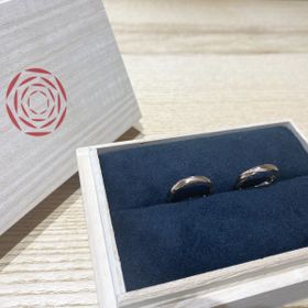 【出雲結(いずもゆい)の口コミ】 しめ縄をイメージされている祈結。
より、しめ縄が強調されるよう両端ホー…