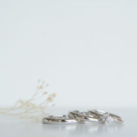 【CRAFY(クラフィ)の口コミ】 どのシーンにも似合うシンプルなデザインにしました。
普段づかいのことも…