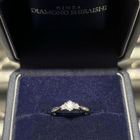 【銀座ダイヤモンドシライシの口コミ】 デザインが自分の好みでダイヤモンドならではのキラキラした輝きに思わず…