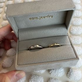 【mina.jewelry(ミナジュエリー)の口コミ】 デザインは正直自分が好きなデザインかどうかっていうよりは、二人でデザ…