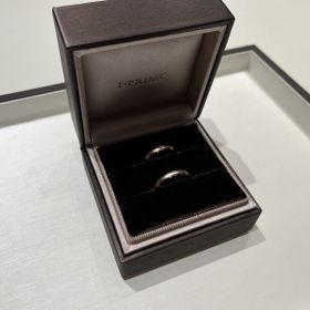 【アイプリモ(I-PRIMO)の口コミ】 シンプルでマット感があり、どんな服装にも合いそうな指輪です。
ピンクゴ…