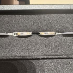 【ティファニー(Tiffany & Co.)の口コミ】 店舗にある指輪のデザイン豊富でどれにしようかとても迷いましたが、若い…