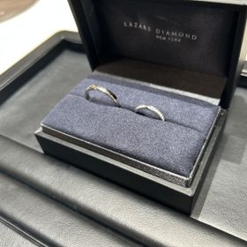 【ラザール ダイヤモンド(LAZARE DIAMOND)の口コミ】 妻の指が細身のため多くのブランドだと特注や取り寄せになり結構な時間が…