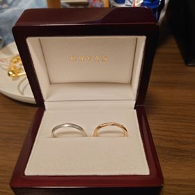 【DAVAN(ダバン)】の口コミ 他人と被りたくないのでセミーオーダーしました。
女性用はダイヤを散りば...