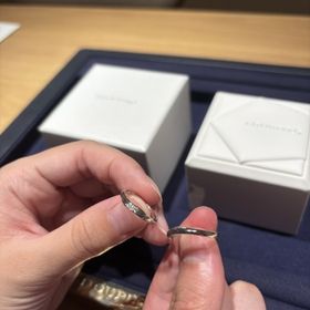 【TOWA(永遠)の口コミ】 シンプルめなデザインで普段でも違和感なくつけられらような指輪を選びま…