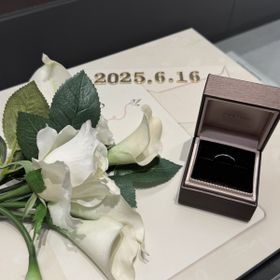 【アイプリモ(I-PRIMO)の口コミ】 シンプルでツヤのある、ぷっくりとしたデザインのプラチナリングです。細…