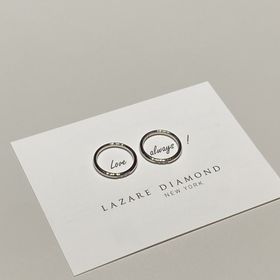 【ラザール ダイヤモンド(LAZARE DIAMOND)の口コミ】 指輪のデザインが他のブランドとは違ってダイヤを中心としたデザインにな…