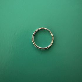 【CHOUCHOUNA(シュシュナ)の口コミ】 指輪は、とても綺麗で、見ているだけで気分が上がるような綺麗さがとても…