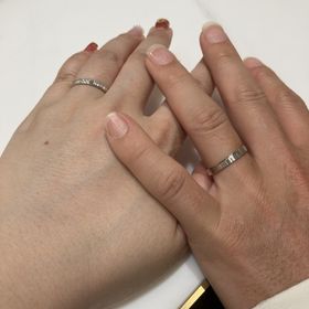 【PILOT BRIDAL(パイロットブライダル)の口コミ】 たくさんの種類の結婚指輪デザインがある中、男性の指輪もデザイン性があ…