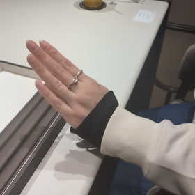 【アイプリモ(I-PRIMO)の口コミ】 デザインがシンプルで可愛かった
つけたときに違和感がなくすっと手に馴染…