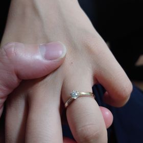 【ケイウノ ブライダル(K.UNO BRIDAL)の口コミ】 エンゲージプランがあり、たくさんある中から選りすぐりのデザインを選別…