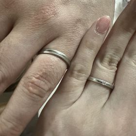 【アイプリモ(I-PRIMO)の口コミ】 シンプルだけど、マットなデザインも入っていて個性的なな部分もありオシ…