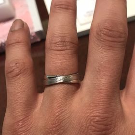 【JEWELRY  KAMATA(ジュエリーかまた)の口コミ】 どんな指輪も自分好みのデザインにできるのが決め手でした。この指輪は普…