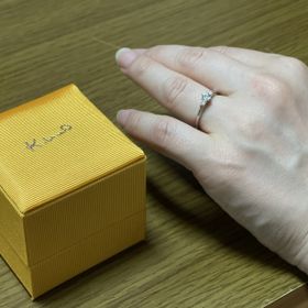 【ケイウノ ブライダル(K.UNO BRIDAL)の口コミ】 オリジナルのデザインで作っていただきました。
土台の部分にピンクゴール…